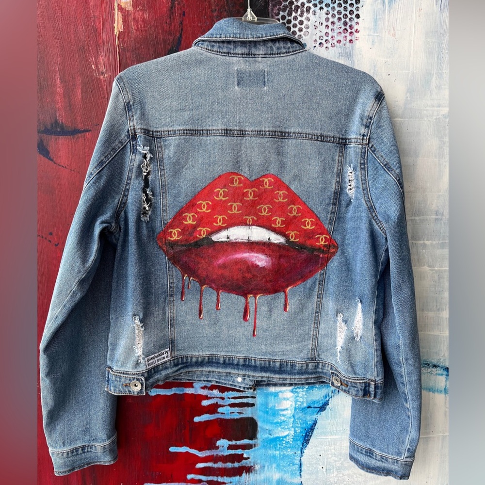 Hand Painted Cisono Distressed Jacket Womens size Large Red Lips Trendy Design